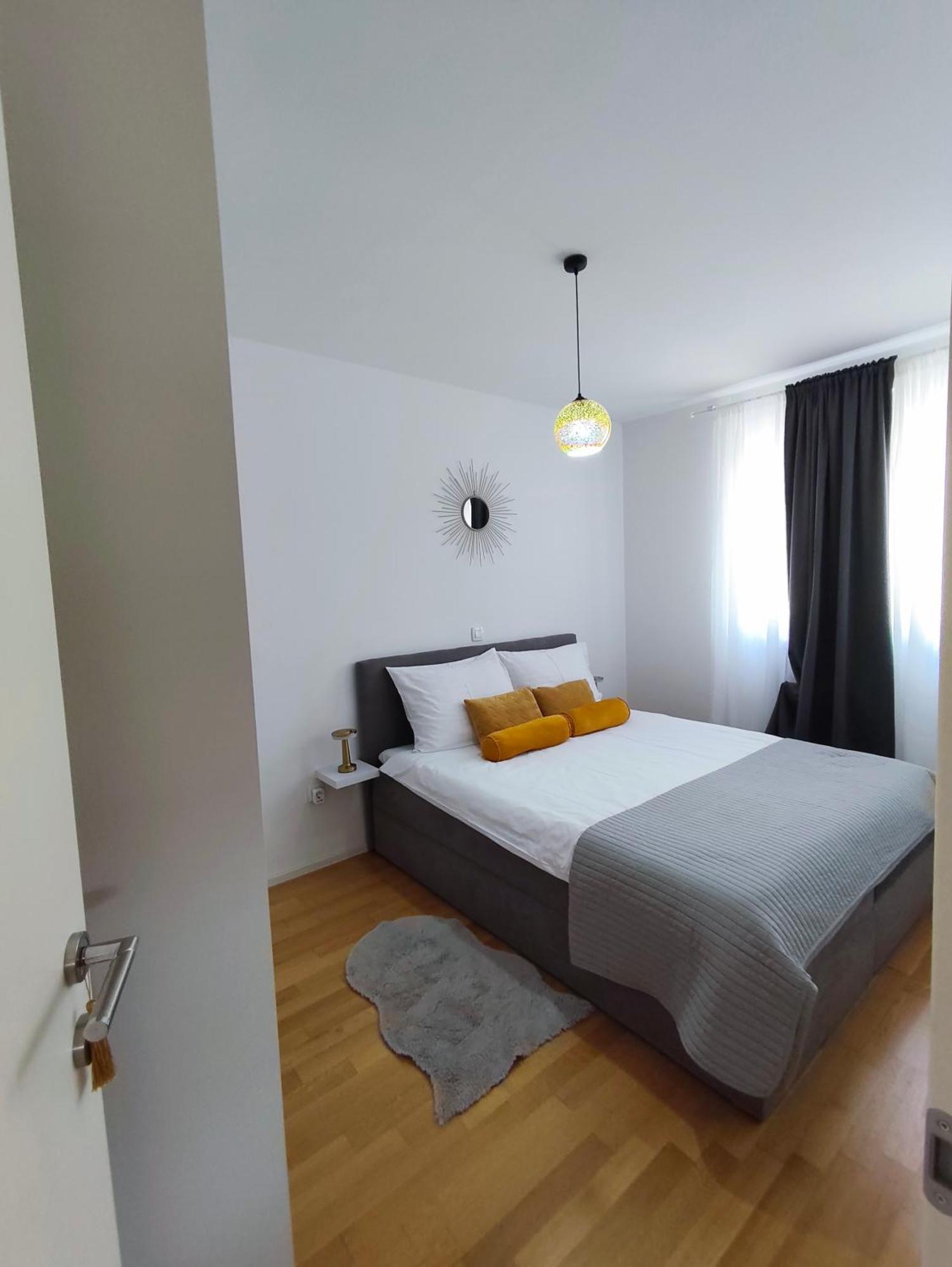Luce Gold Apartment Zadar Exterior photo